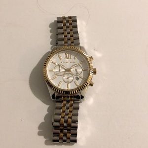 Michael Kors Lexington watch